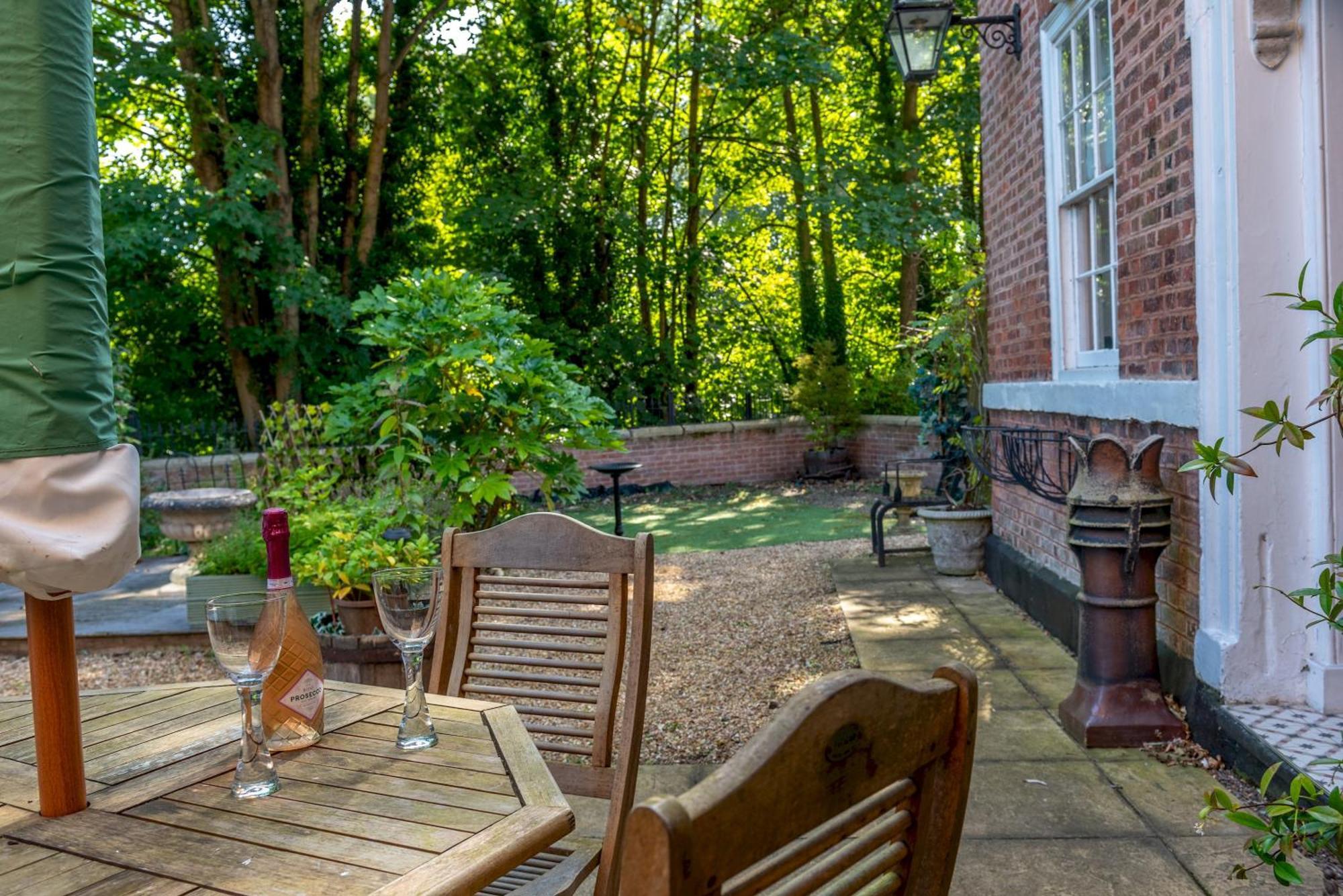 브리지노스 William Oakes House Georgian House Garden Pass The Keys 빌라 외부 사진